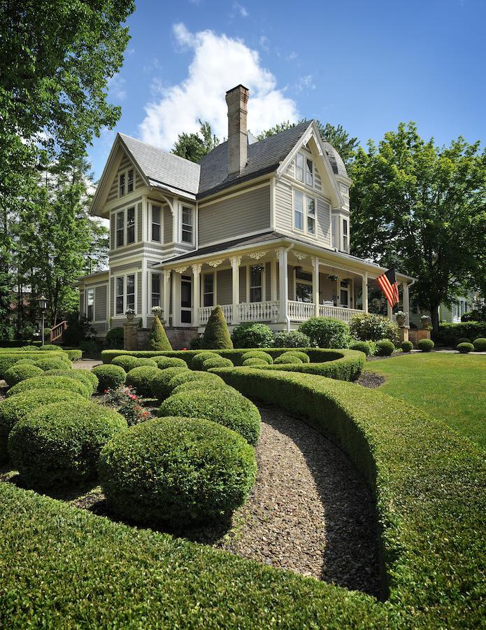 The Historic Morris Harvey House Bed & Breakfast ฟาแยตวิลล์ ภายนอก รูปภาพ